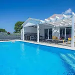 Holiday home Sunrise Pula
