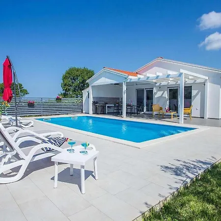 Sunrise Holiday home *